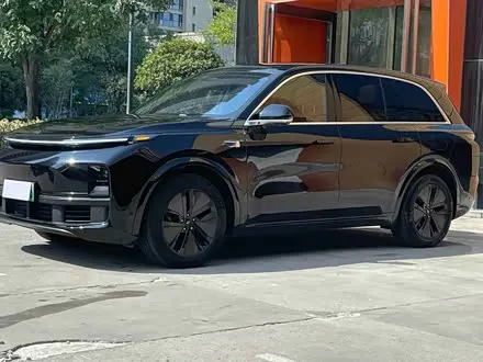 LI AUTO L8 — из Китая под ключ