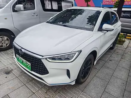 BYD E2 — из Китая под ключ