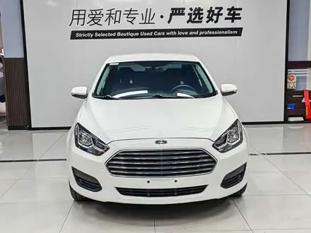 FORD ESCORT 2019