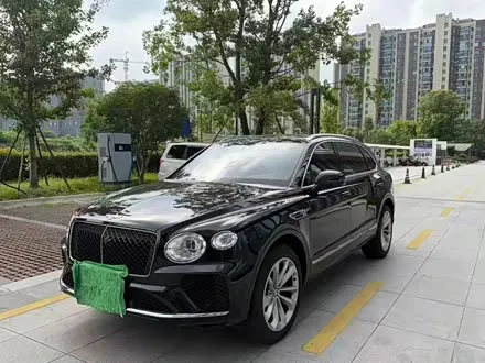 BENTLEY BENTAYGA — из Китая под ключ