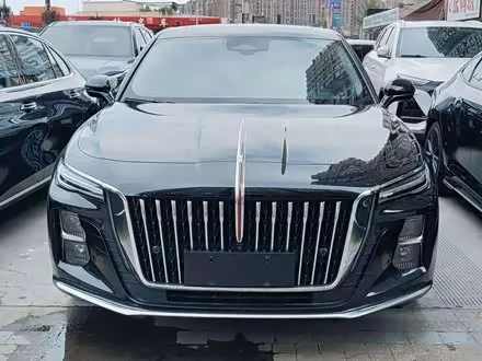 HONGQI H5 — из Китая под ключ