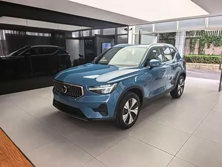 VOLVO XC40 — из Китая под ключ