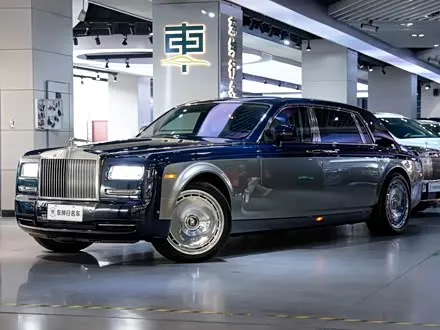 ROLLS-ROYCE PHANTOM 2013