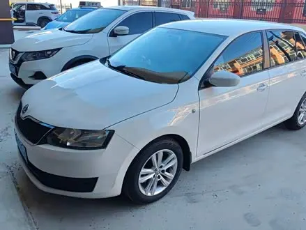 SKODA RAPID SPACEBACK 2014