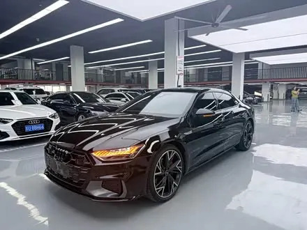 AUDI A7L — из Китая под ключ