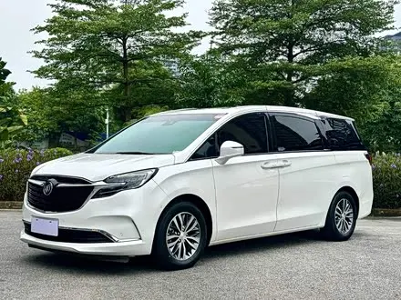 BUICK GL8 — из Китая под ключ