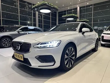 VOLVO S60 — из Китая под ключ