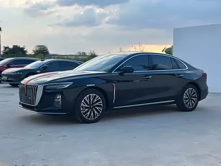 HONGQI H5 — из Китая под ключ