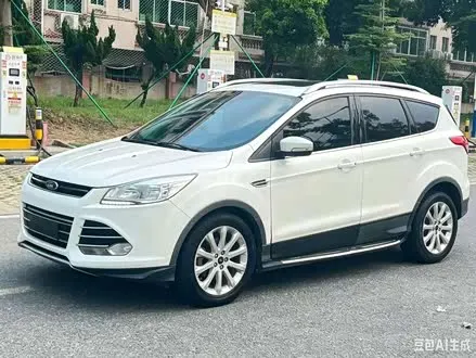 FORD KUGA 2015