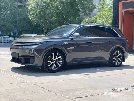 LI AUTO L7 — из Китая под ключ