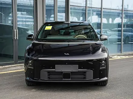 LI AUTO I6 — из Китая под ключ