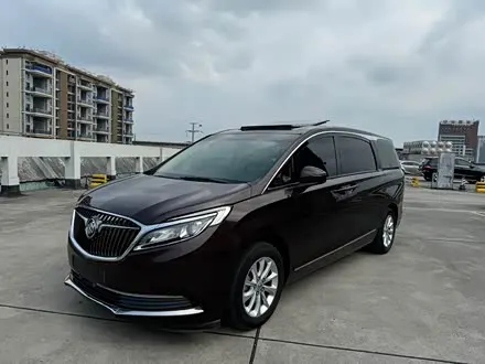 BUICK GL8 — из Китая под ключ