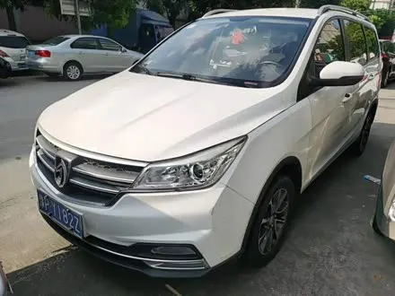 BAOJUN 730 — из Китая под ключ