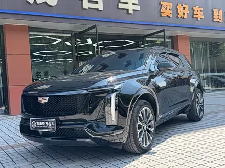 CADILLAC XT5 — из Китая под ключ