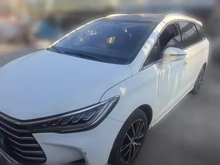 BYD SONG MAX — из Китая под ключ