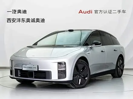 LI AUTO I6 2025