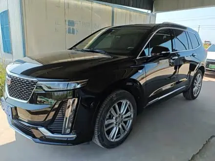 CADILLAC XT6 — из Китая под ключ