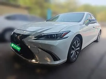 LEXUS ES — из Китая под ключ