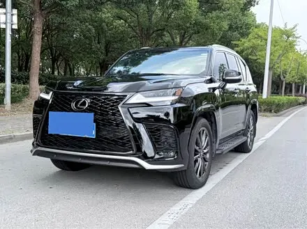 LEXUS LX — из Китая под ключ