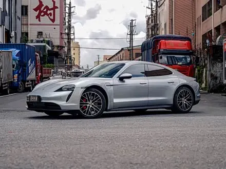 PORSCHE TAYCAN — из Китая под ключ