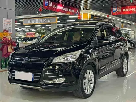 FORD KUGA 2013