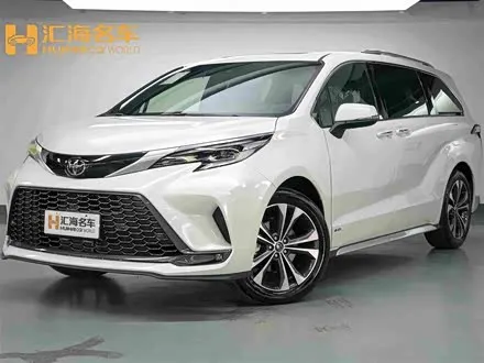 TOYOTA GRANVIA 2026