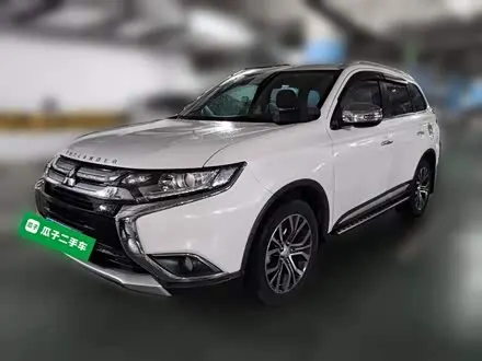 MITSUBISHI OUTLANDER — из Кореи под ключ