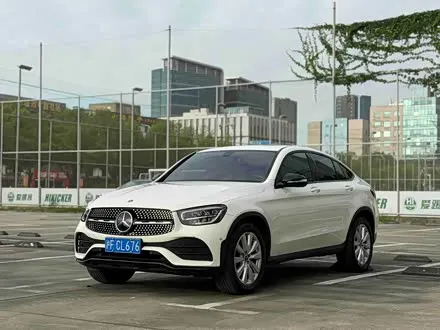 MERCEDES-BENZ GLC COUPE 2020