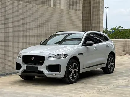 JAGUAR F-PACE 2020