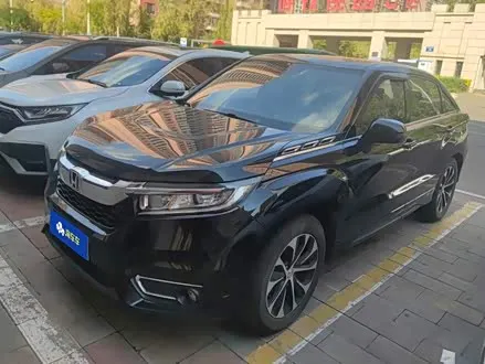 HONDA AVANCIER 2017