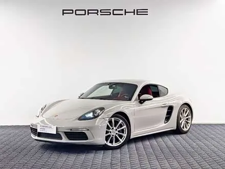 PORSCHE 718 2022