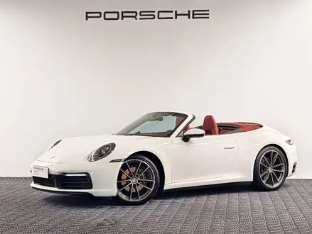 PORSCHE 911 2024