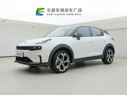 LYNK & CO 06 2023