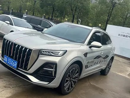 HONGQI HS5 — из Китая под ключ