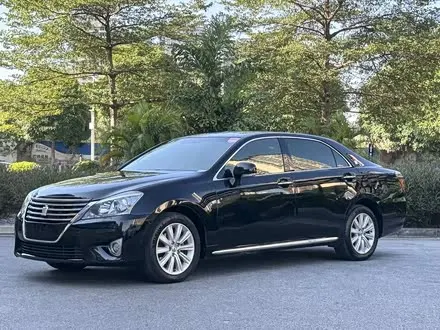 TOYOTA CROWN 2012
