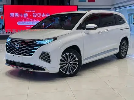 HYUNDAI CUSTO 2024