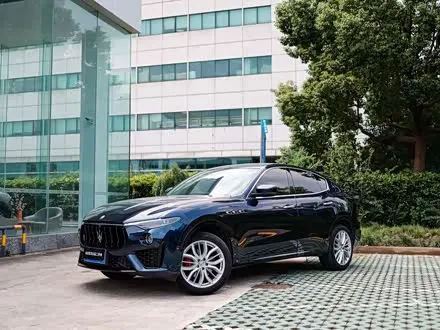 MASERATI LEVANTE — из Китая под ключ