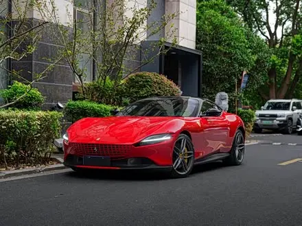 FERRARI ROMA 2020