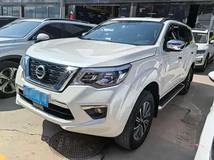 NISSAN TERRA 2018
