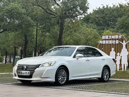TOYOTA CROWN 2017