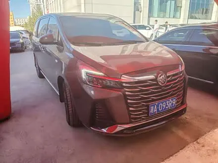 BUICK GL8 — из Китая под ключ