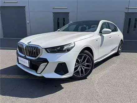 BMW I5 2025