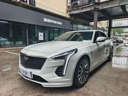 CADILLAC CT6 2022