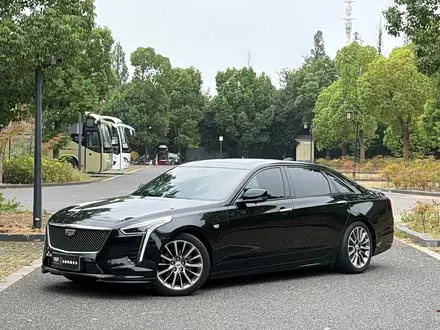 CADILLAC CT6 2022