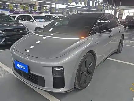 LI AUTO I6 — из Китая под ключ