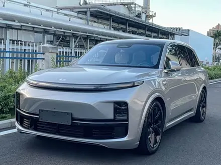 LI AUTO L8 — из Кореи под ключ