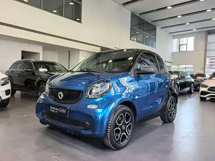 SMART FORTWO 2019