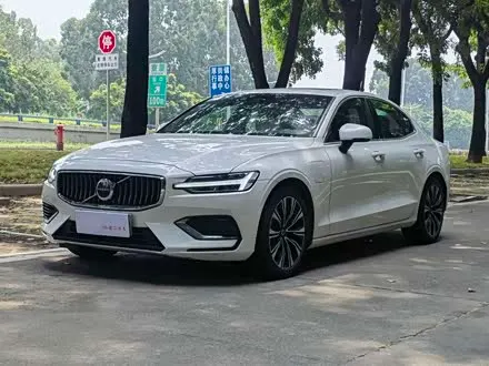 VOLVO S60 — из Китая под ключ