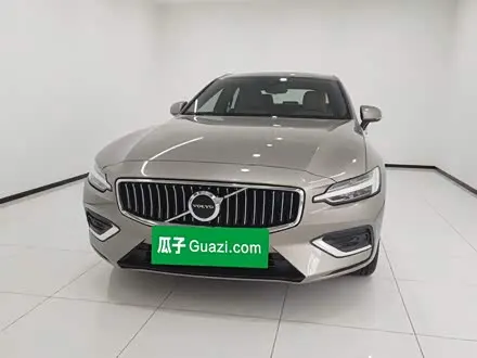 VOLVO S60 — из Китая под ключ
