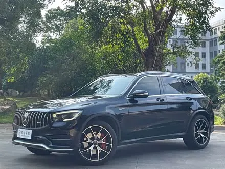 MERCEDES-BENZ GLC AMG 2020
